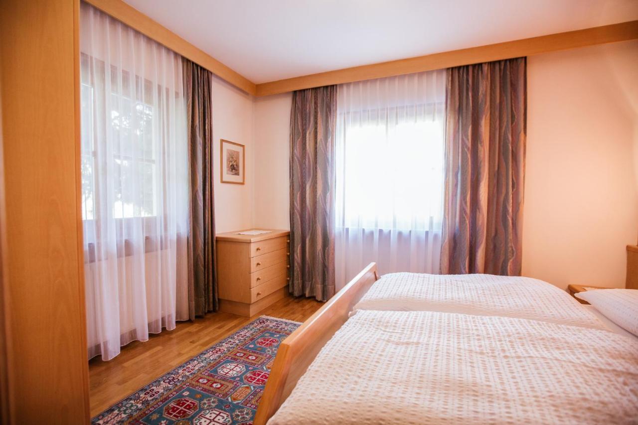Mayr Apartments Плаус Екстериор снимка